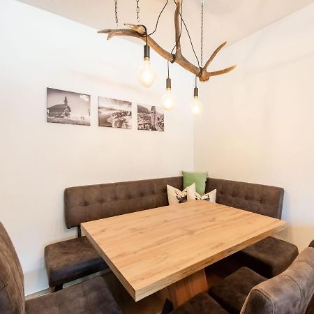 Apartment In Zell Am See Near Ski Resorts Екстер'єр фото