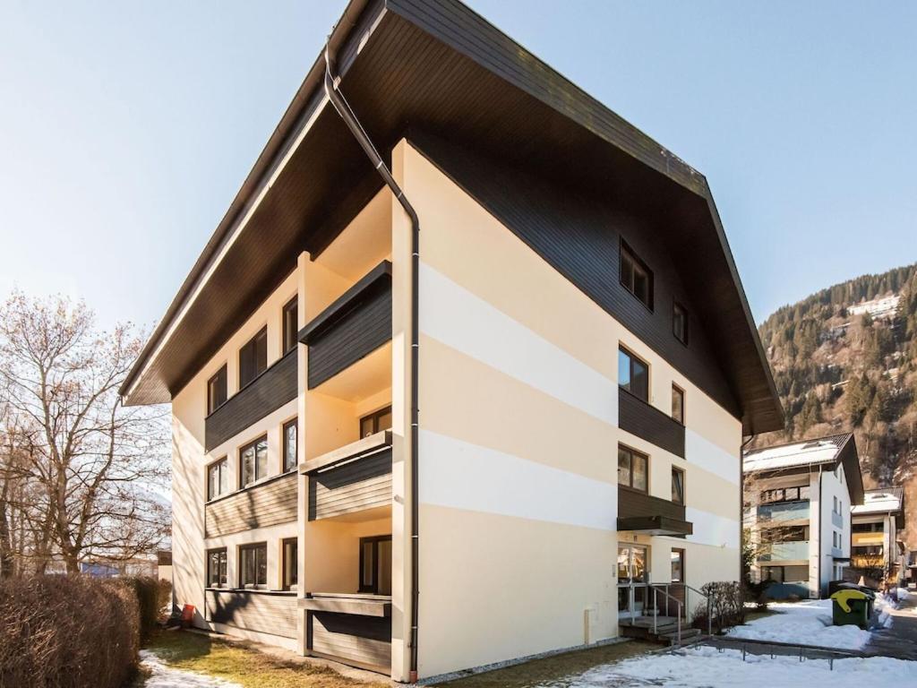 Apartment In Zell Am See Near Ski Resorts Екстер'єр фото