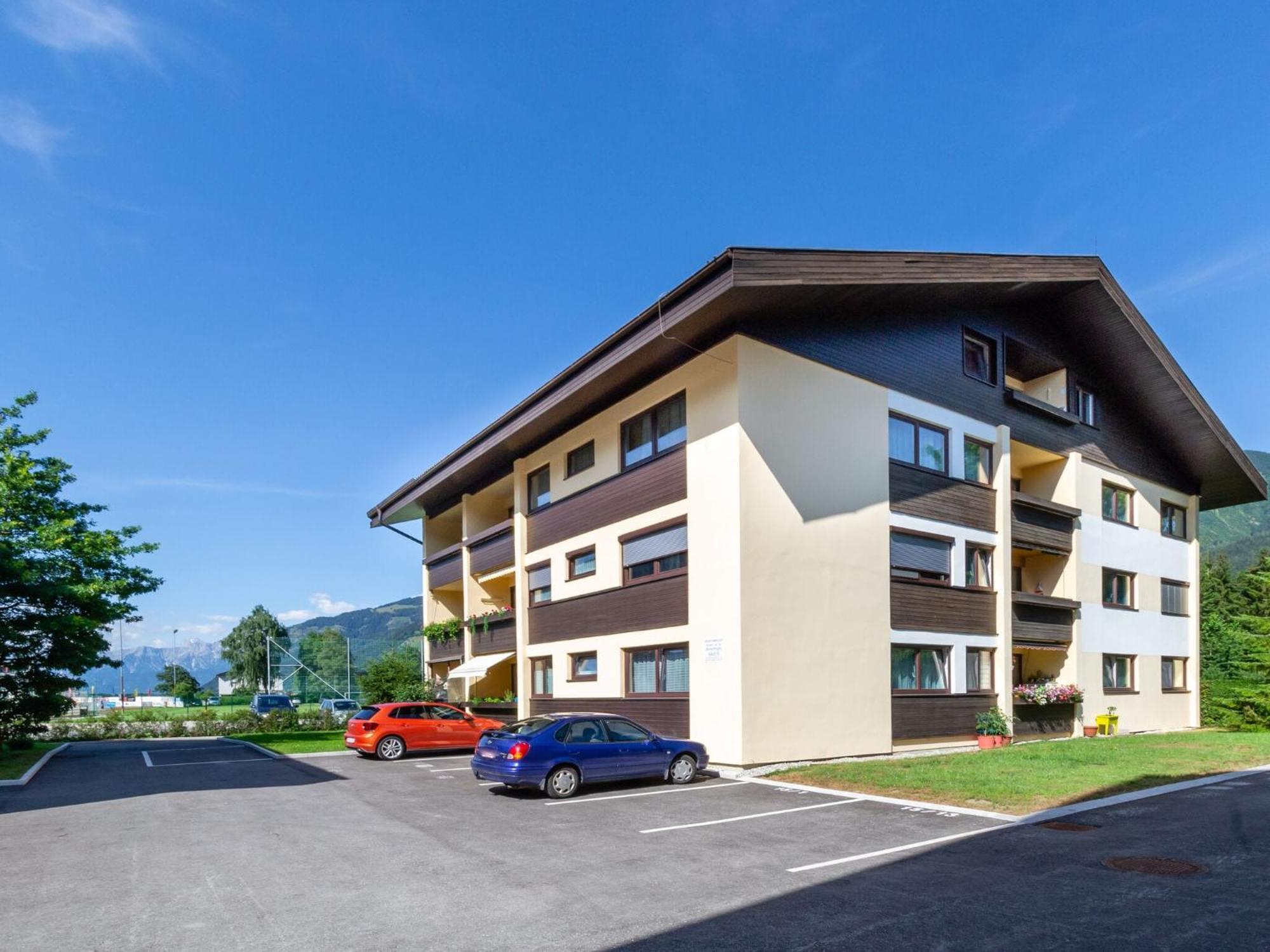 Apartment In Zell Am See Near Ski Resorts Екстер'єр фото